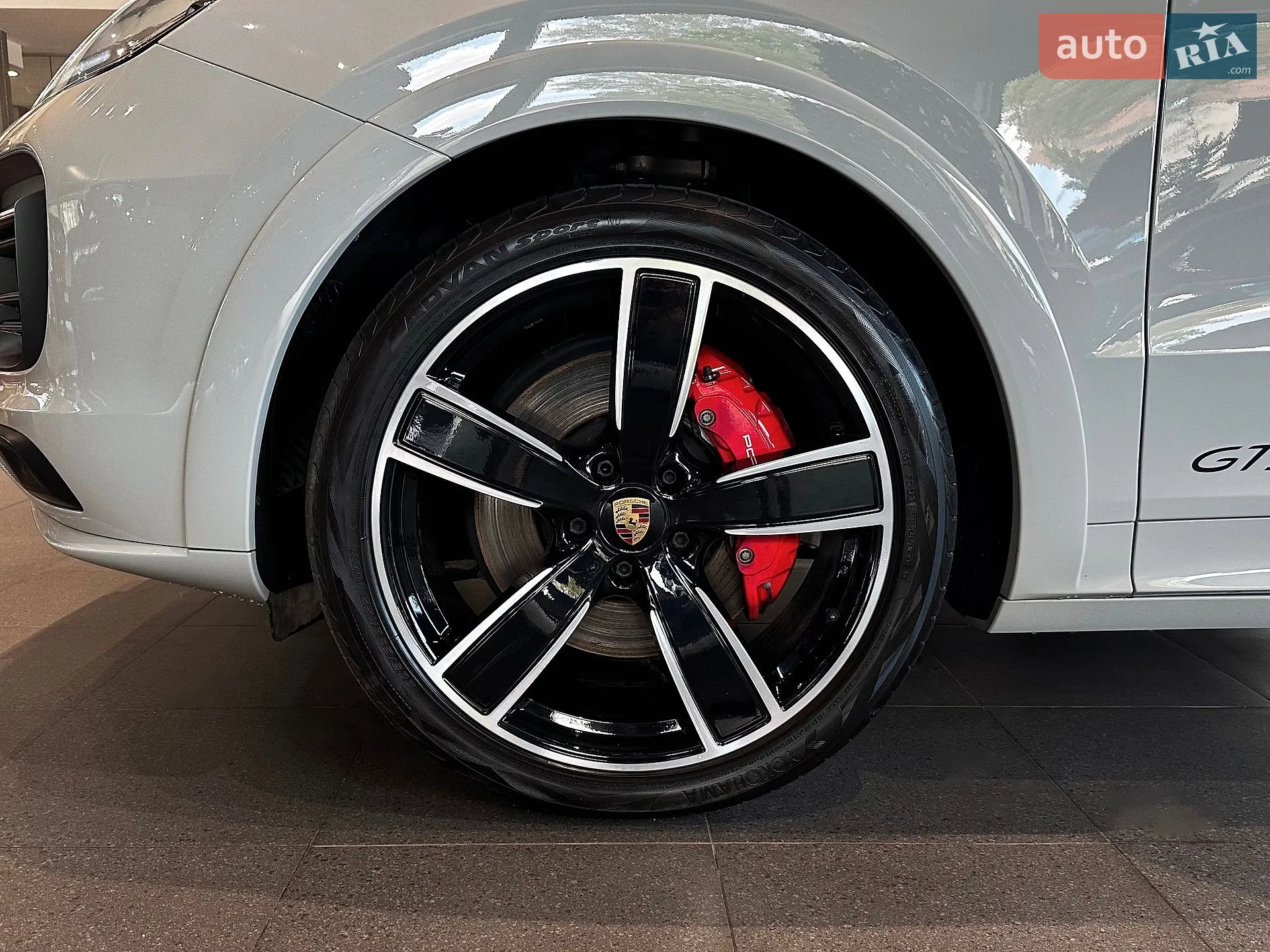 2022 Porsche Cayenne - мініатюра 9