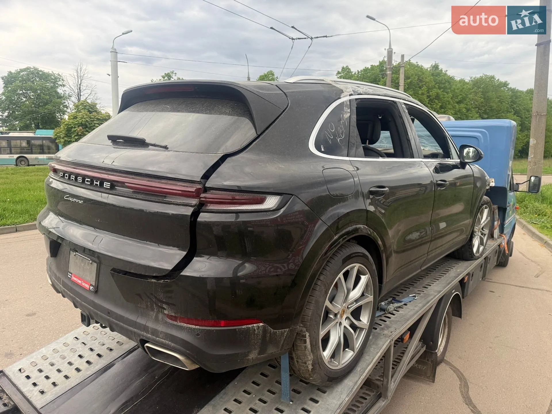 2024 Porsche Cayenne - мініатюра 3