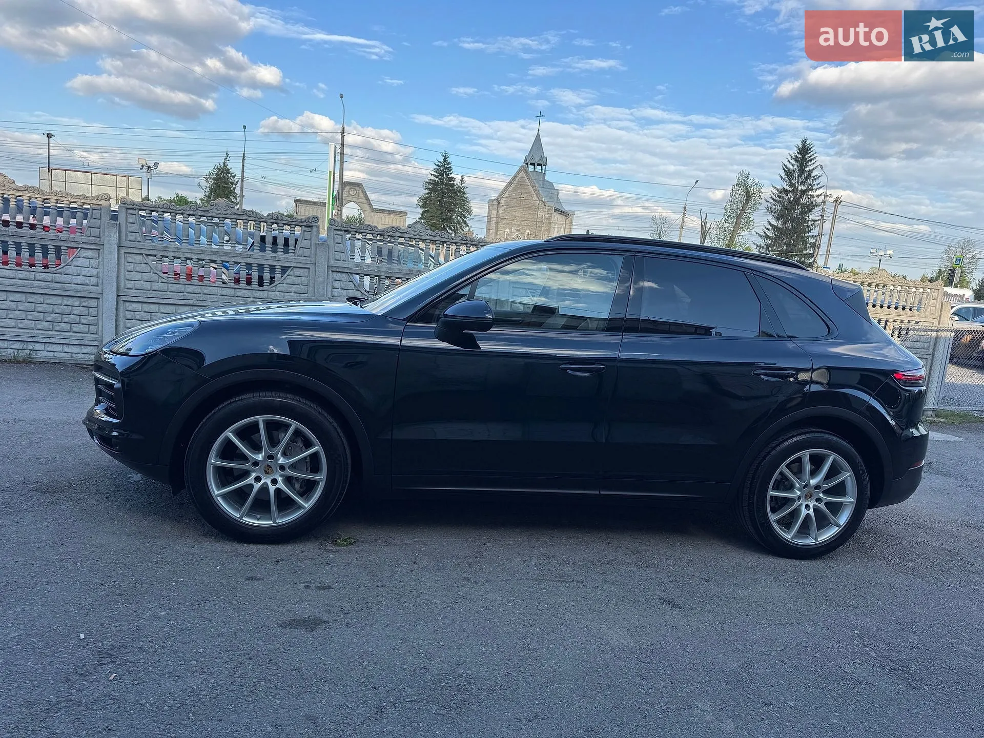 2019 Porsche Cayenne - мініатюра 22