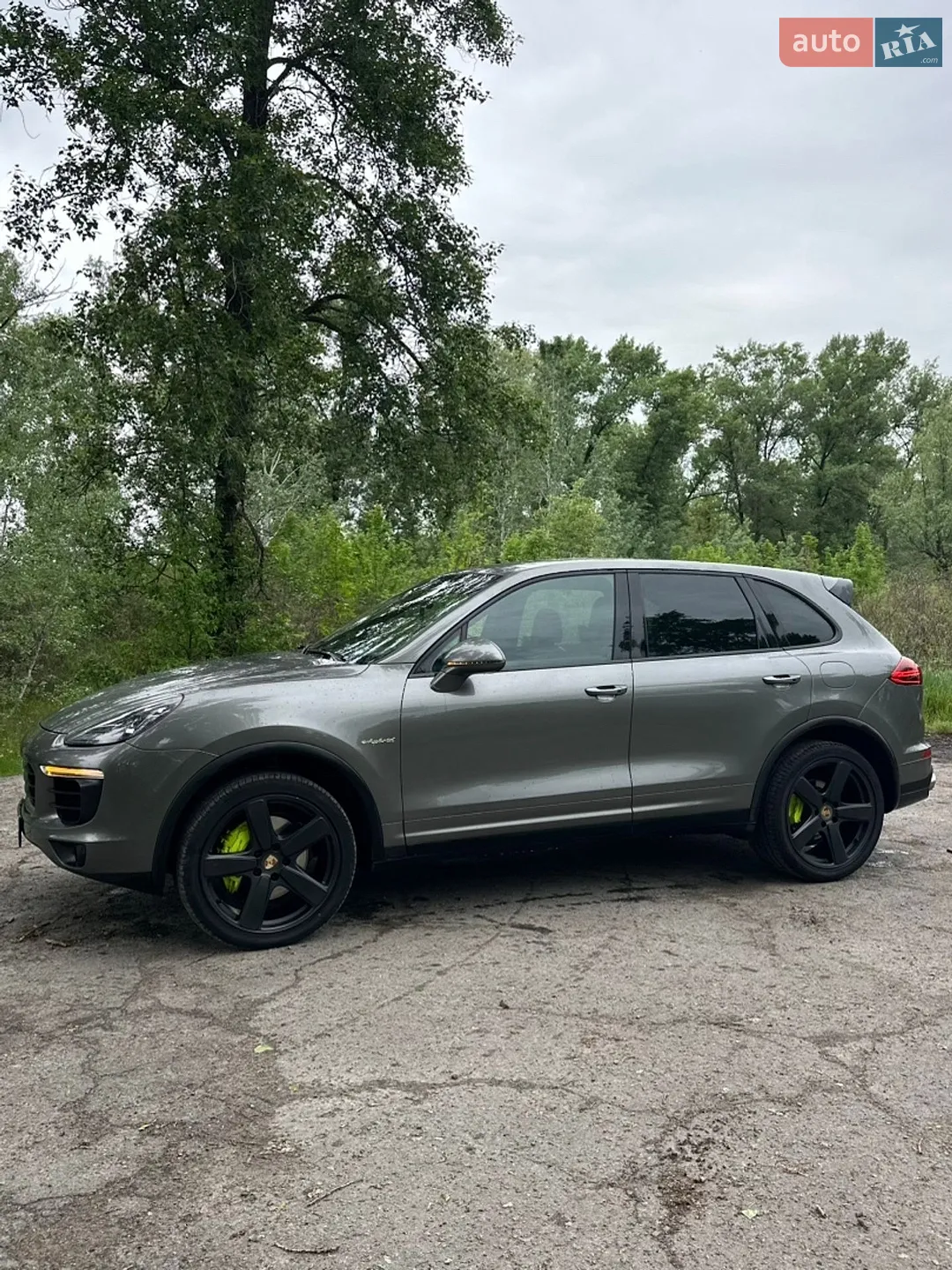 2015 Porsche Cayenne - мініатюра 3