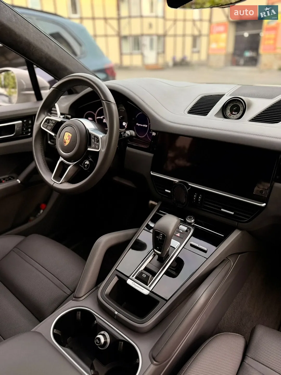 2022 Porsche Cayenne - мініатюра 11