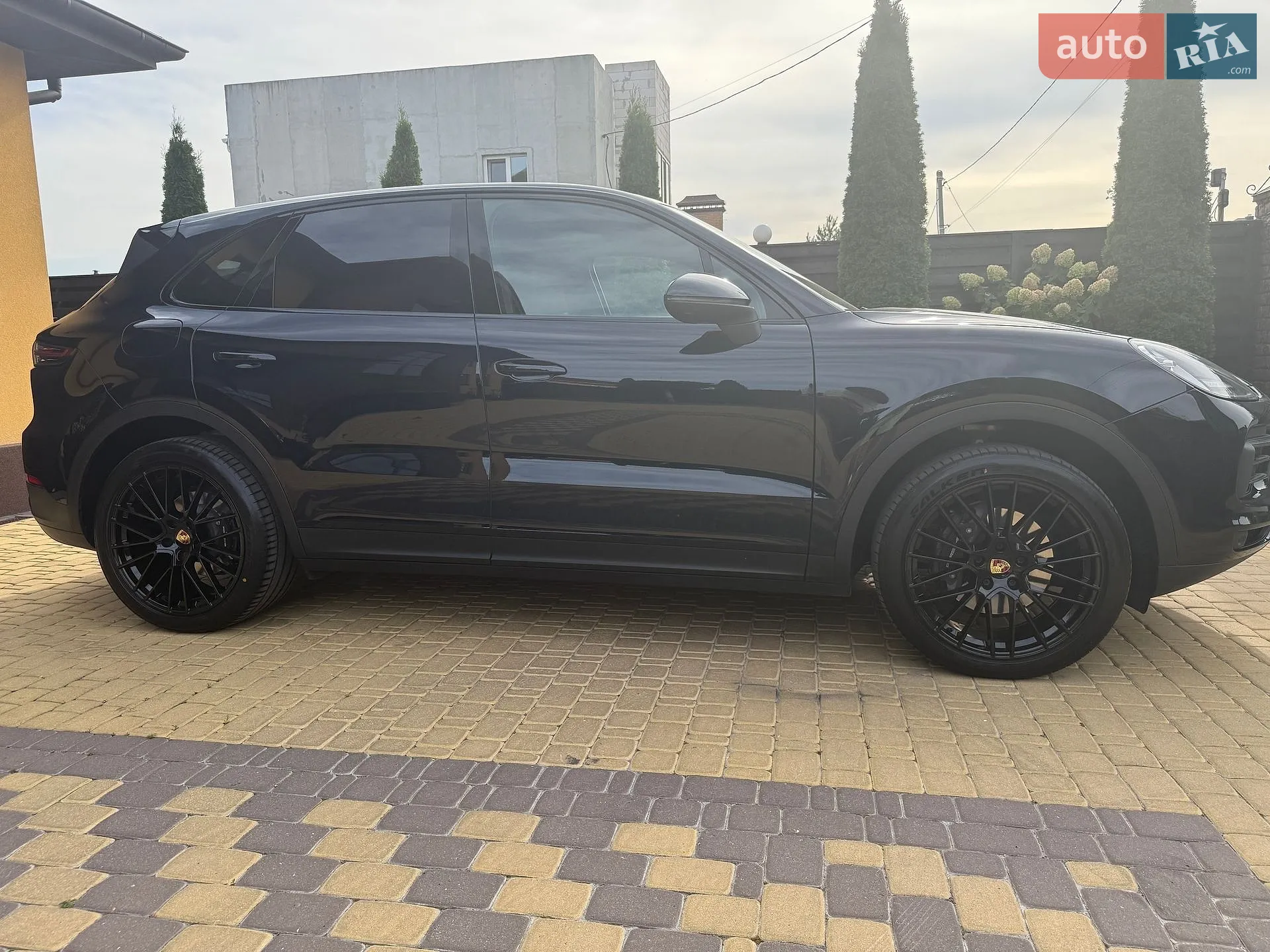 2020 Porsche Cayenne - мініатюра 6