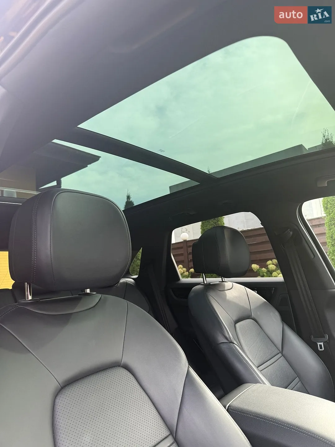 2020 Porsche Cayenne - мініатюра 17