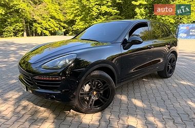 Позашляховик / Кросовер Porsche Cayenne 2013 в Хмельницькому