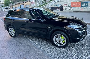 Внедорожник / Кроссовер Porsche Cayenne 2015 в Одессе