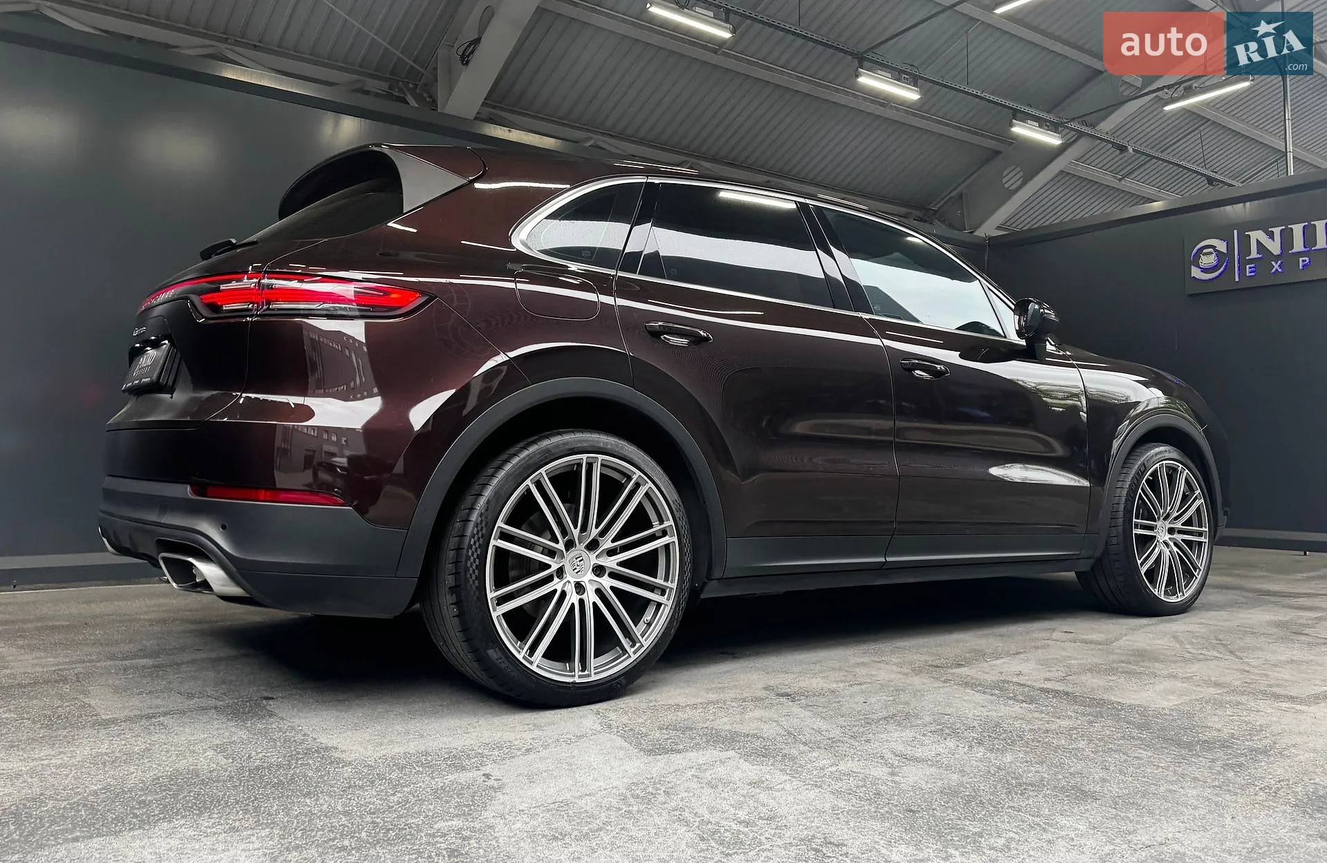 2018 Porsche Cayenne - мініатюра 15