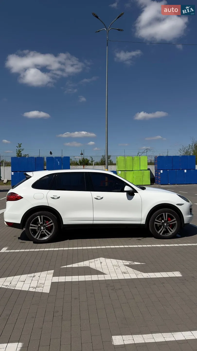 2013 Porsche Cayenne - мініатюра 5