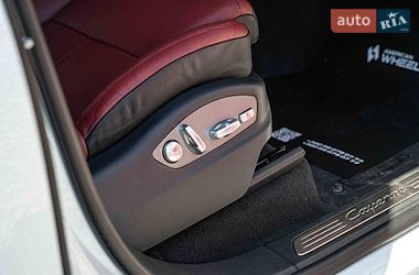 Внедорожник / Кроссовер Porsche Cayenne 2014 в Черновцах