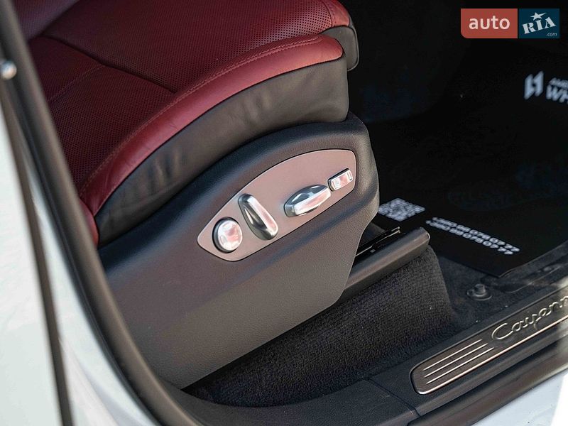 Внедорожник / Кроссовер Porsche Cayenne 2014 в Черновцах