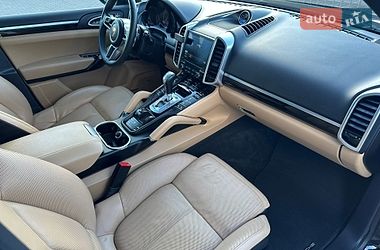 Внедорожник / Кроссовер Porsche Cayenne 2017 в Львове