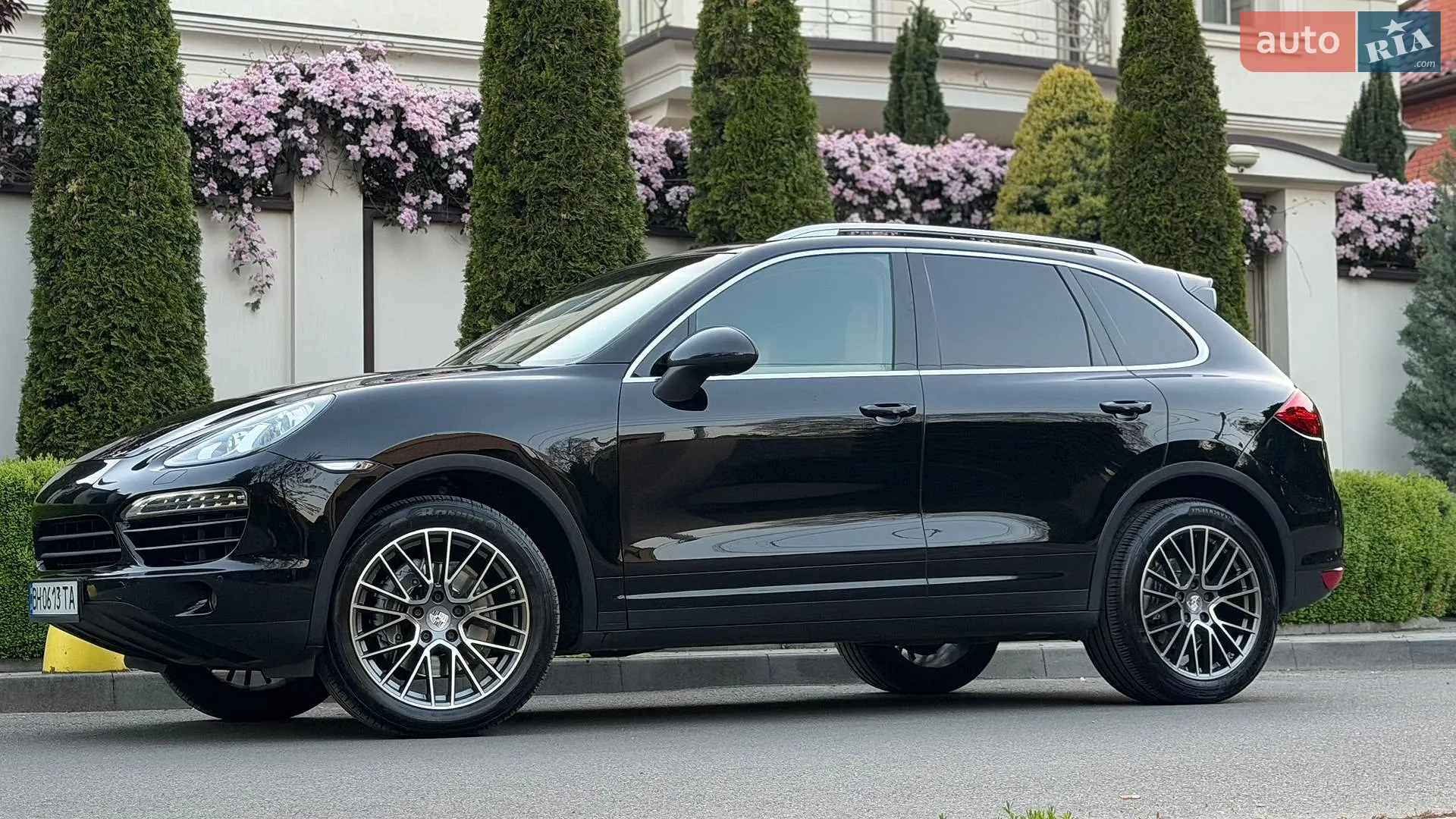 2011 Porsche Cayenne - мініатюра 17