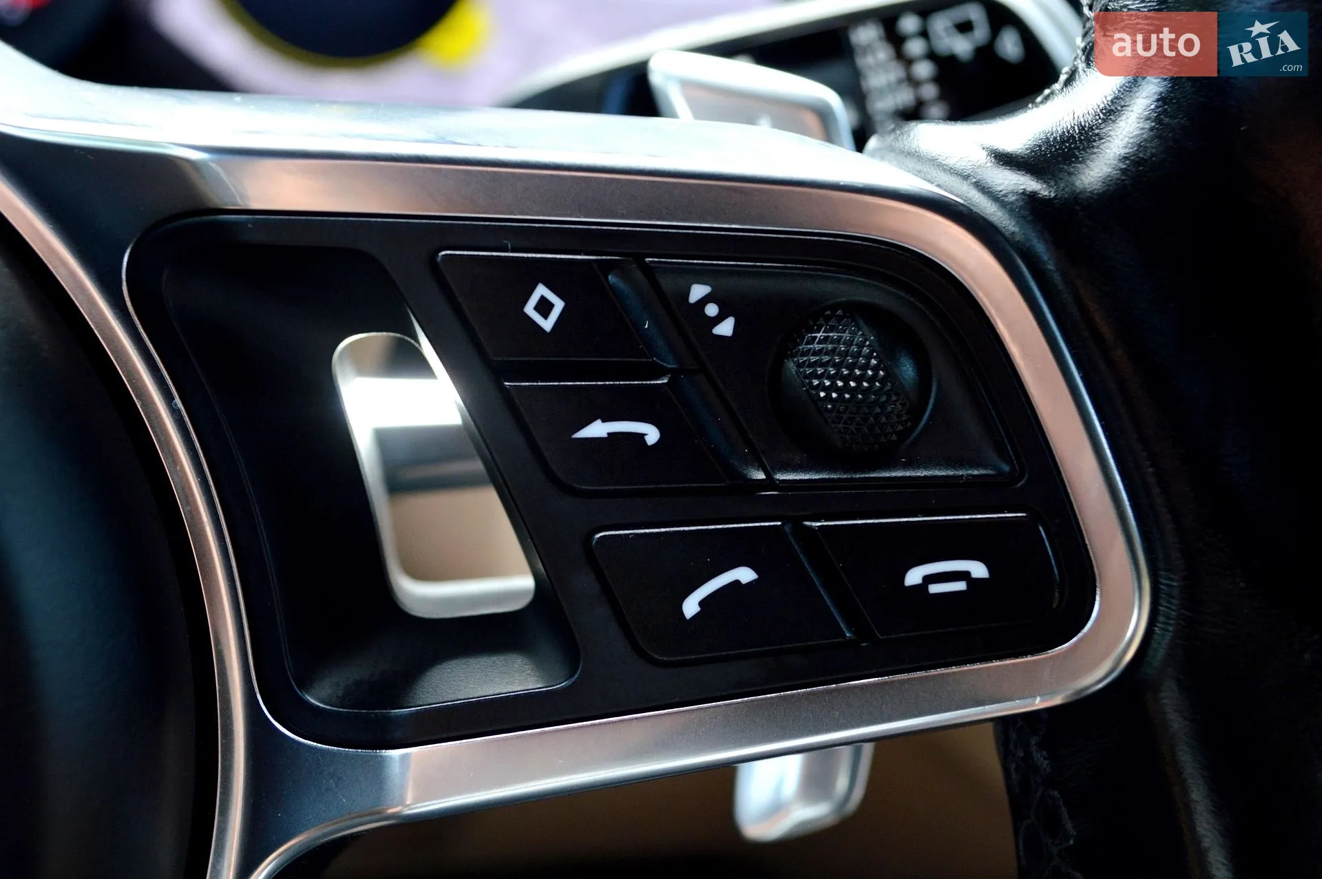 2019 Porsche Cayenne - мініатюра 29