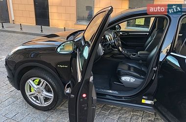 Внедорожник / Кроссовер Porsche Cayenne 2015 в Одессе