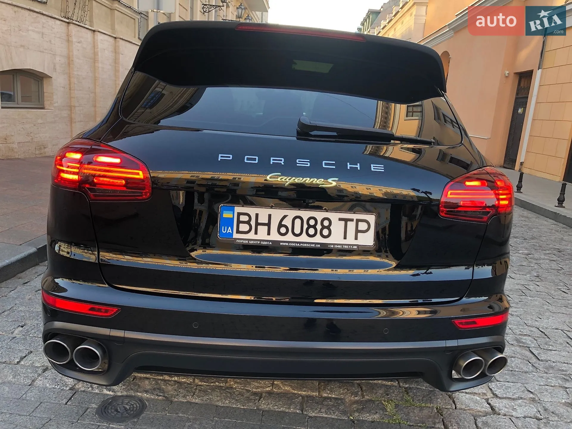 2015 Porsche Cayenne - мініатюра 11