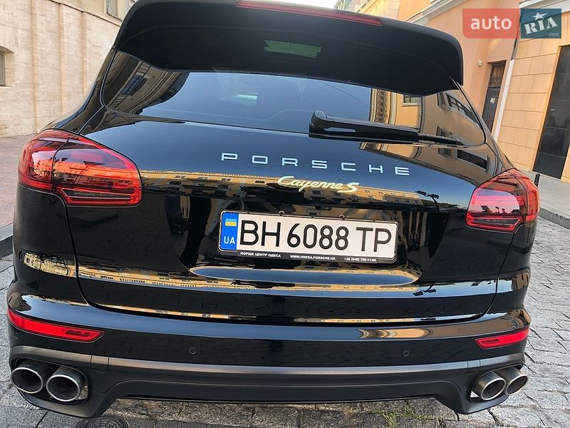 Внедорожник / Кроссовер Porsche Cayenne 2015 в Одессе