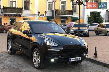 Внедорожник / Кроссовер Porsche Cayenne 2015 в Одессе
