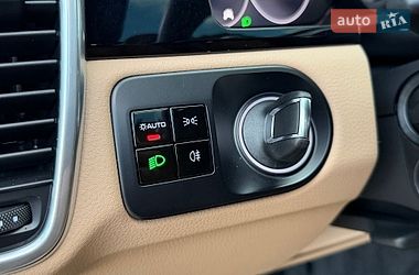 Внедорожник / Кроссовер Porsche Cayenne 2020 в Киеве