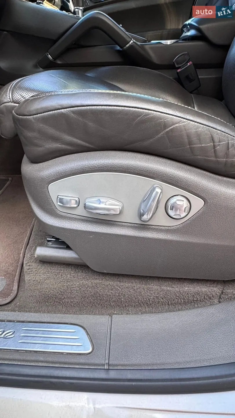 2015 Porsche Cayenne - мініатюра 14
