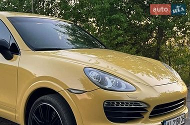 Внедорожник / Кроссовер Porsche Cayenne 2012 в Ровно