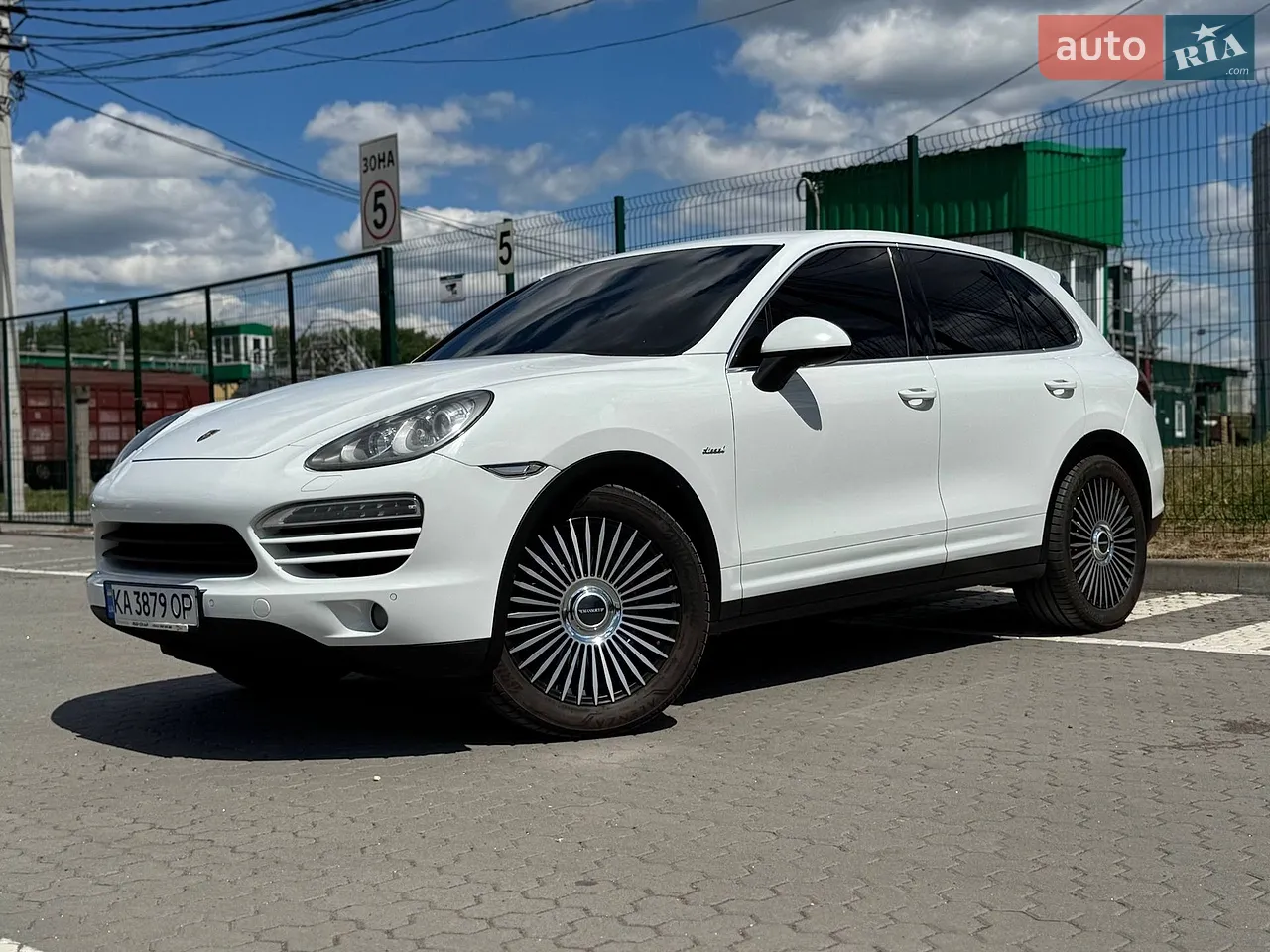 2012 Porsche Cayenne - мініатюра 13