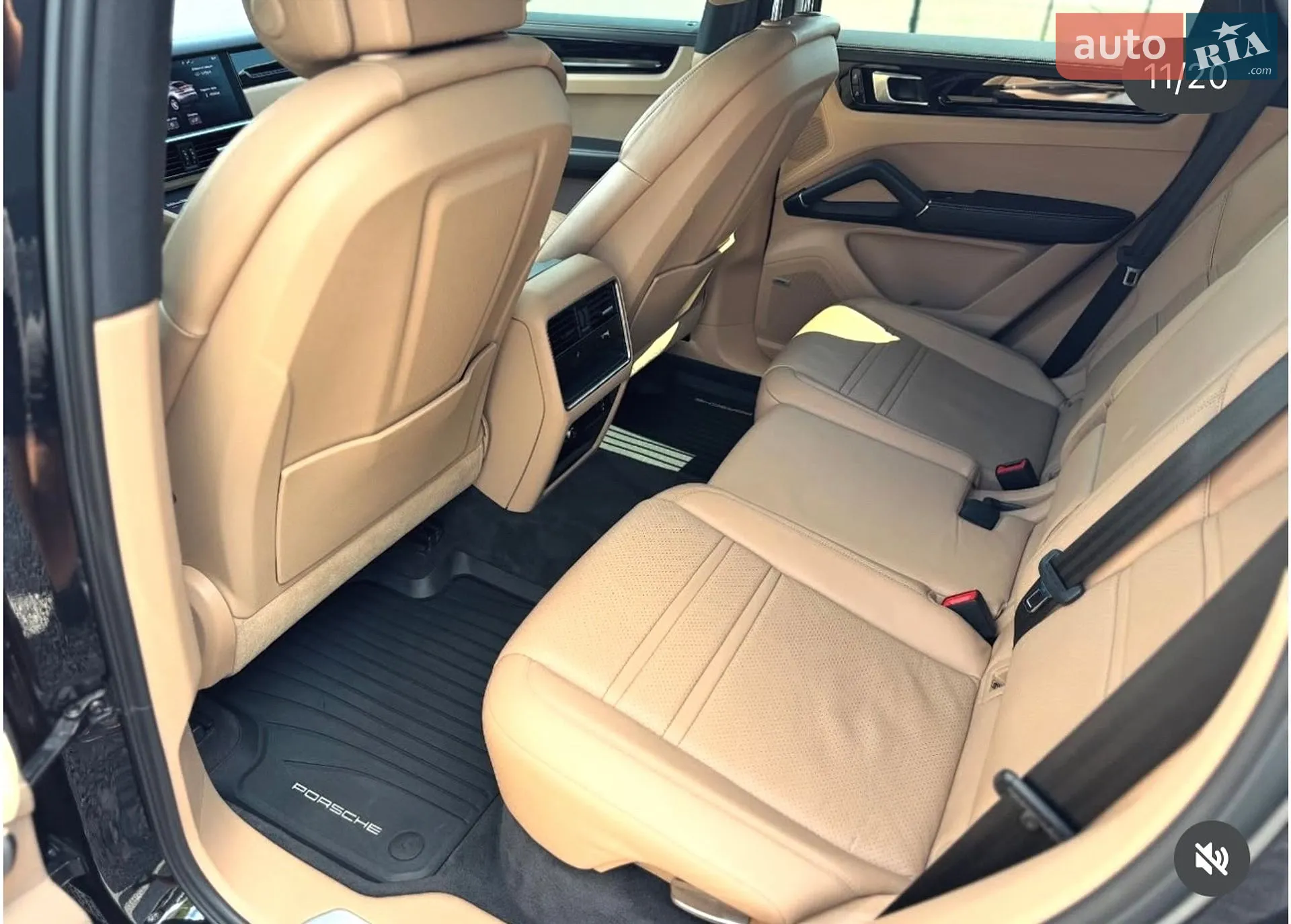 2019 Porsche Cayenne - мініатюра 8