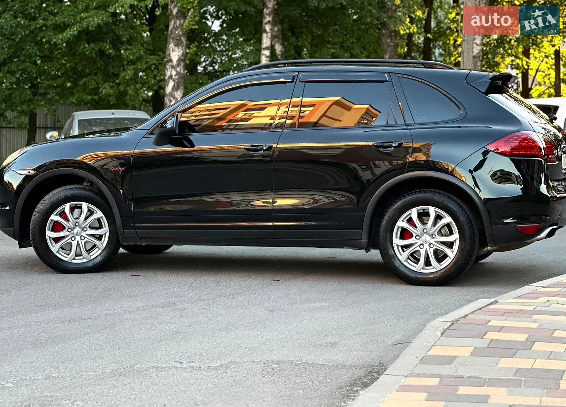 2011 Porsche Cayenne - мініатюра 16