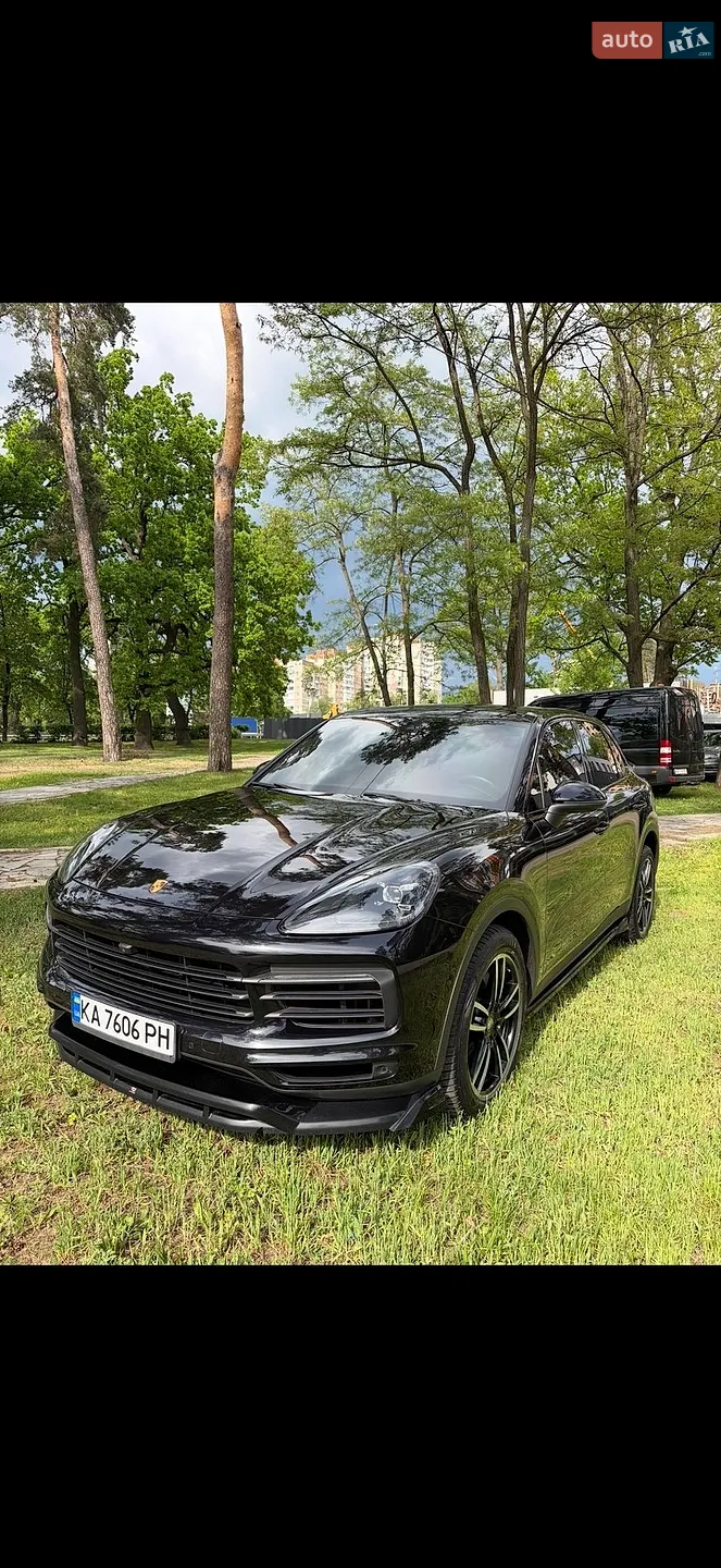 2022 Porsche Cayenne - мініатюра 2
