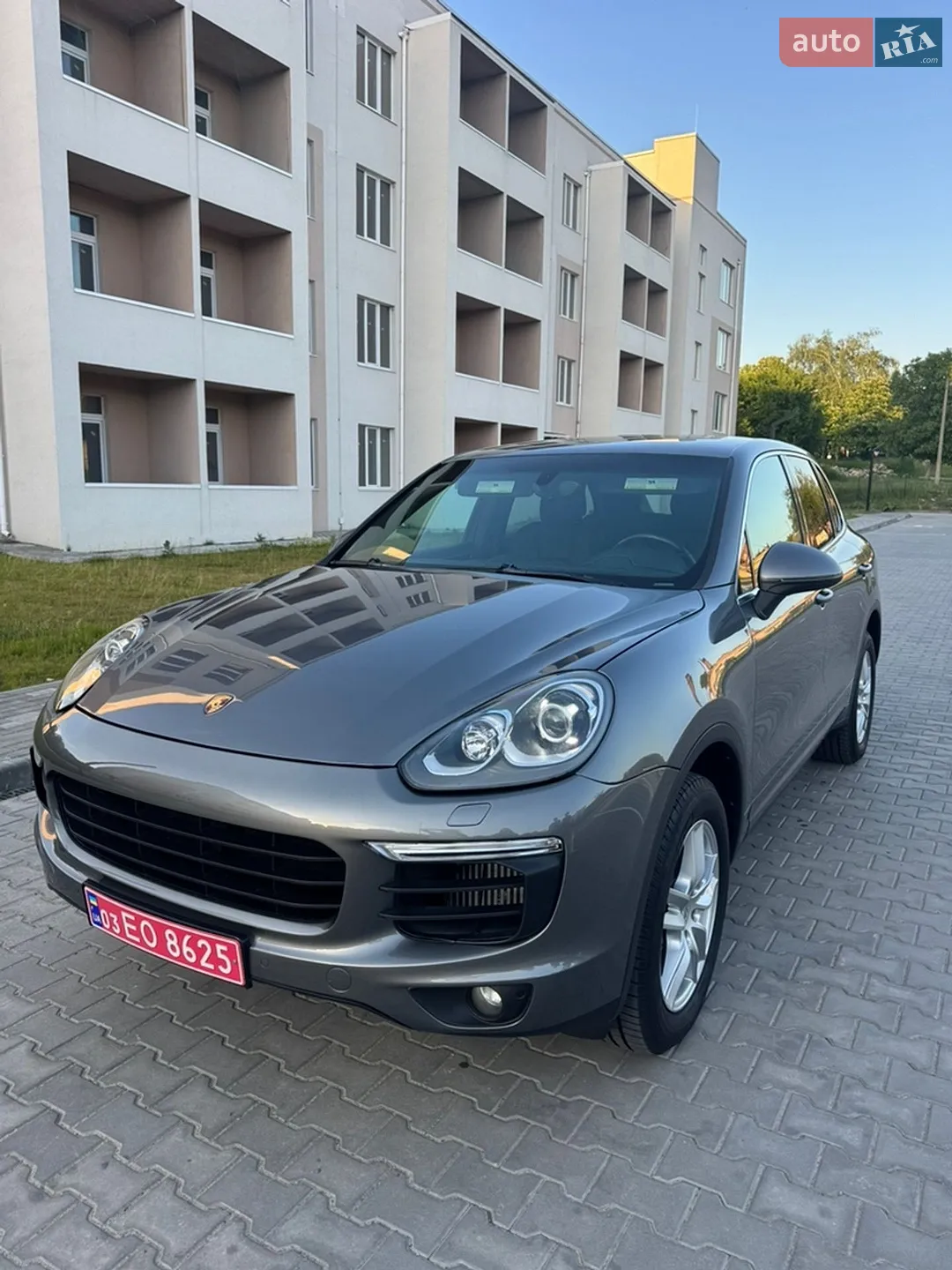 2016 Porsche Cayenne - мініатюра 9