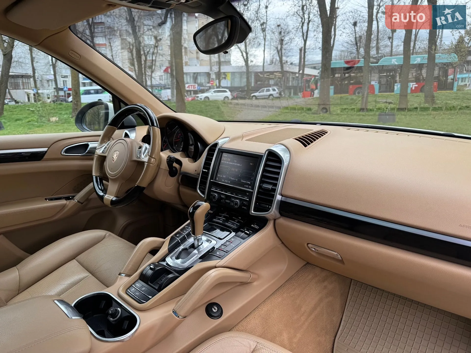 2011 Porsche Cayenne - мініатюра 33