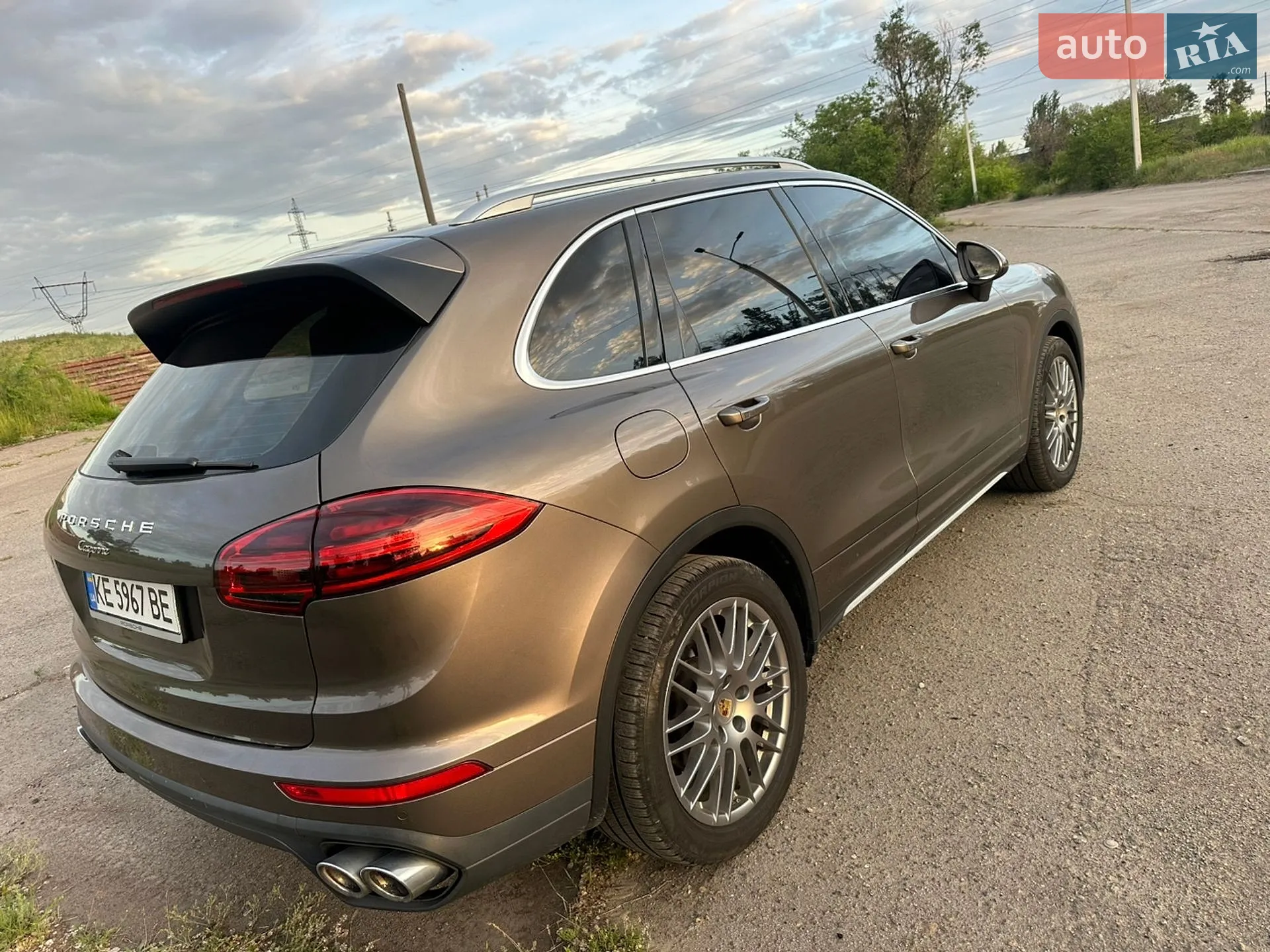 2016 Porsche Cayenne - мініатюра 29