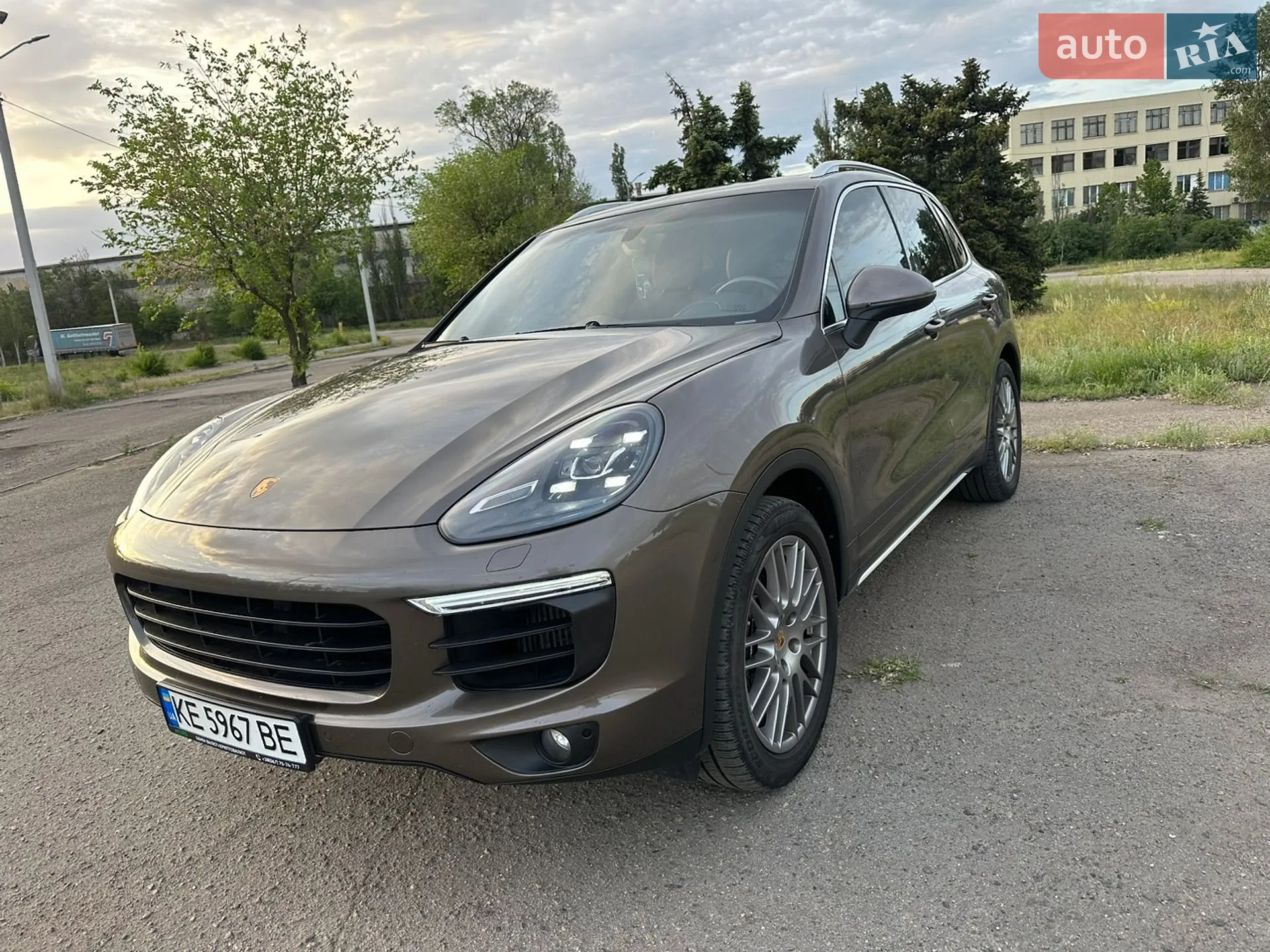 2016 Porsche Cayenne - мініатюра 33
