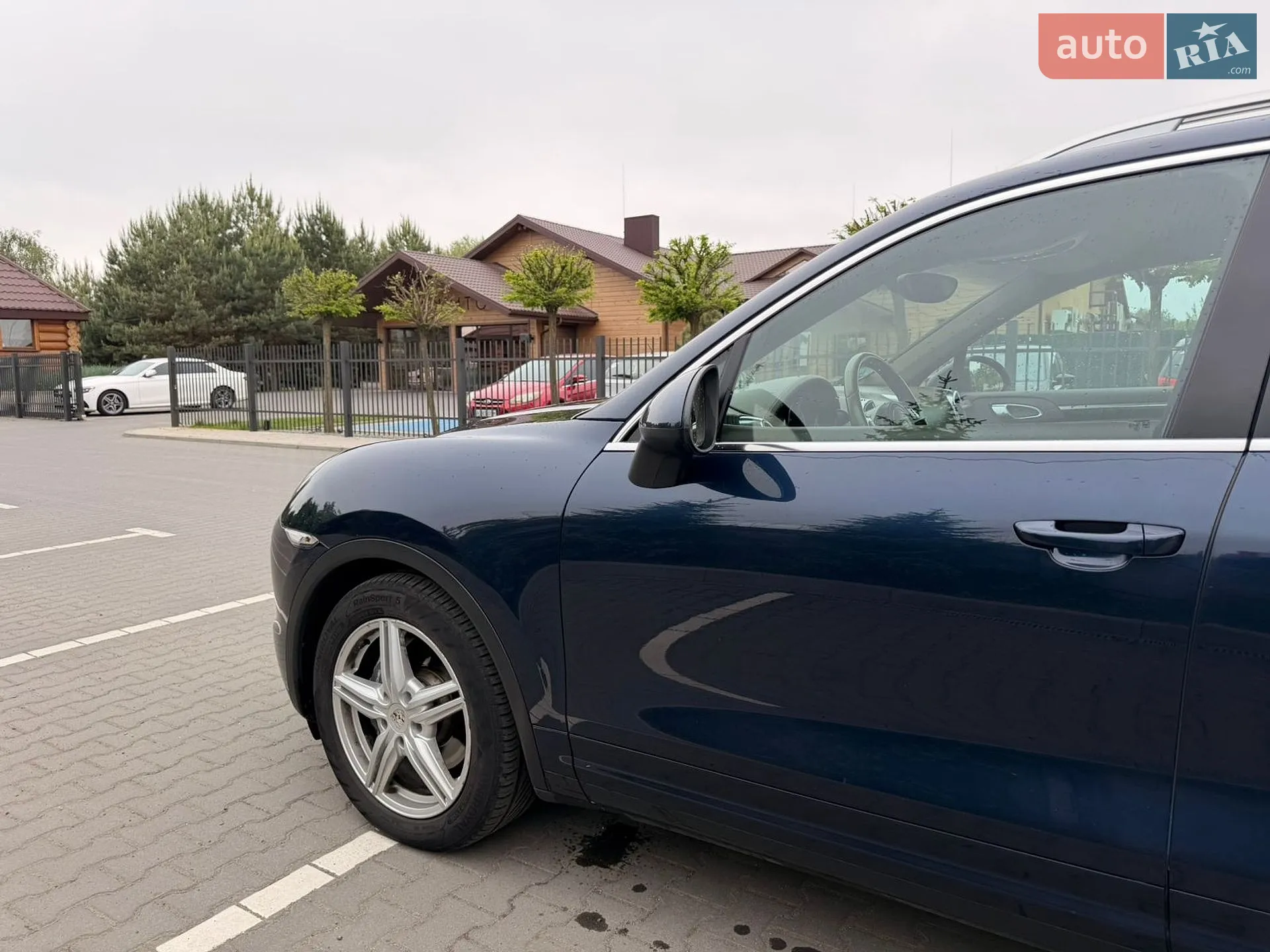 2010 Porsche Cayenne - мініатюра 12