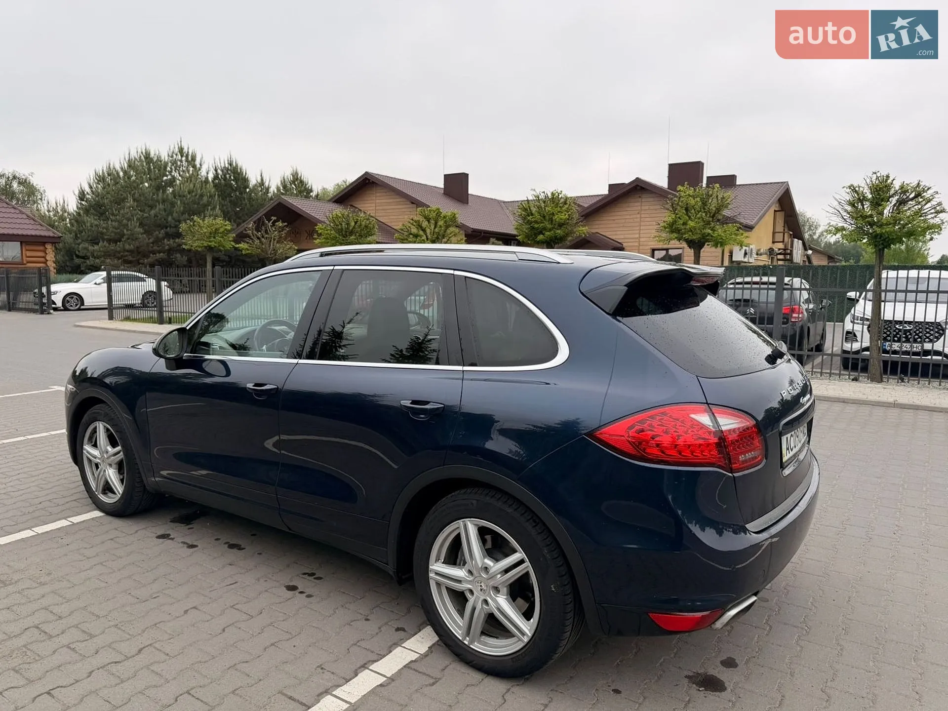 2010 Porsche Cayenne - мініатюра 16