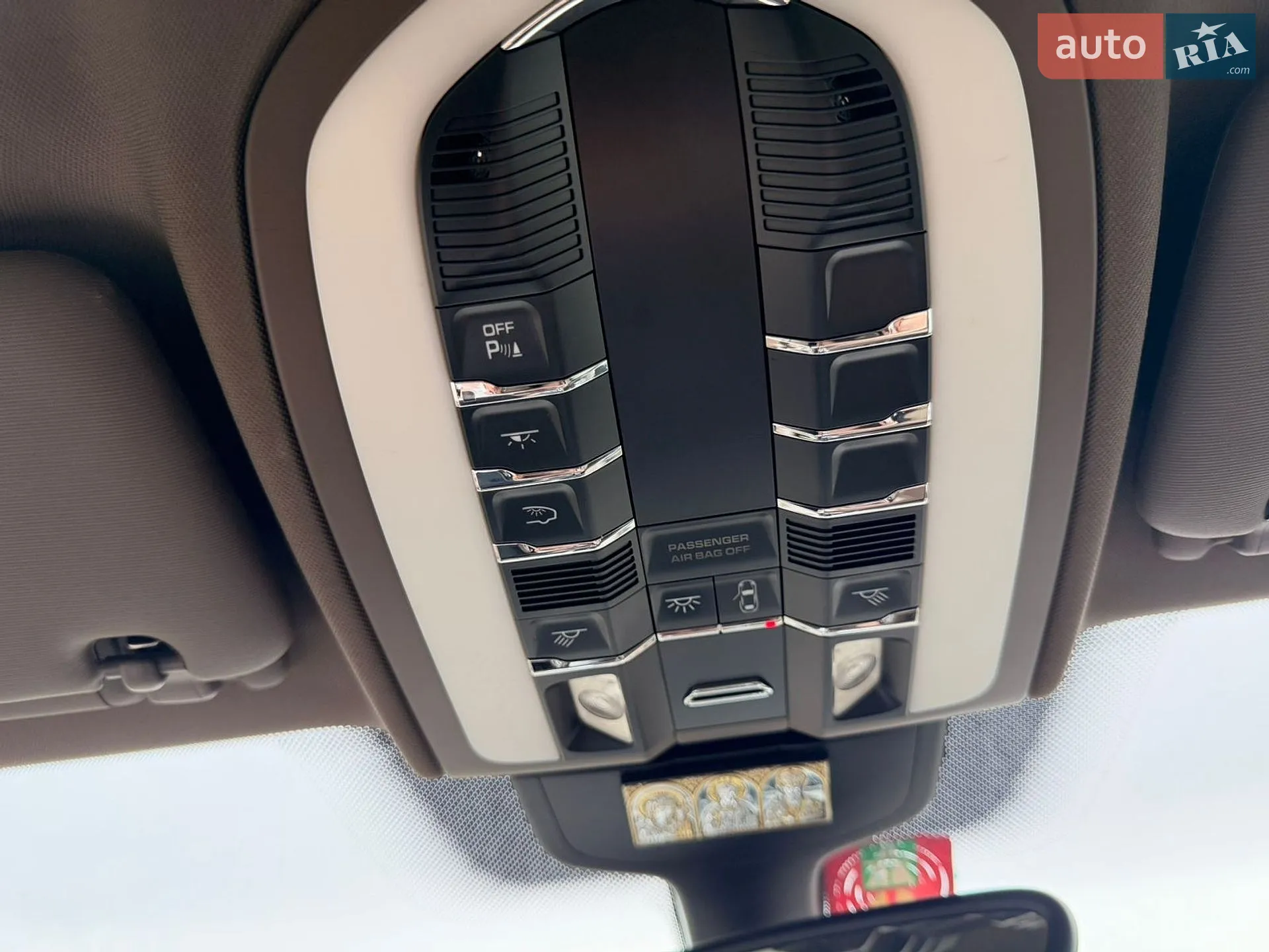 2010 Porsche Cayenne - мініатюра 41