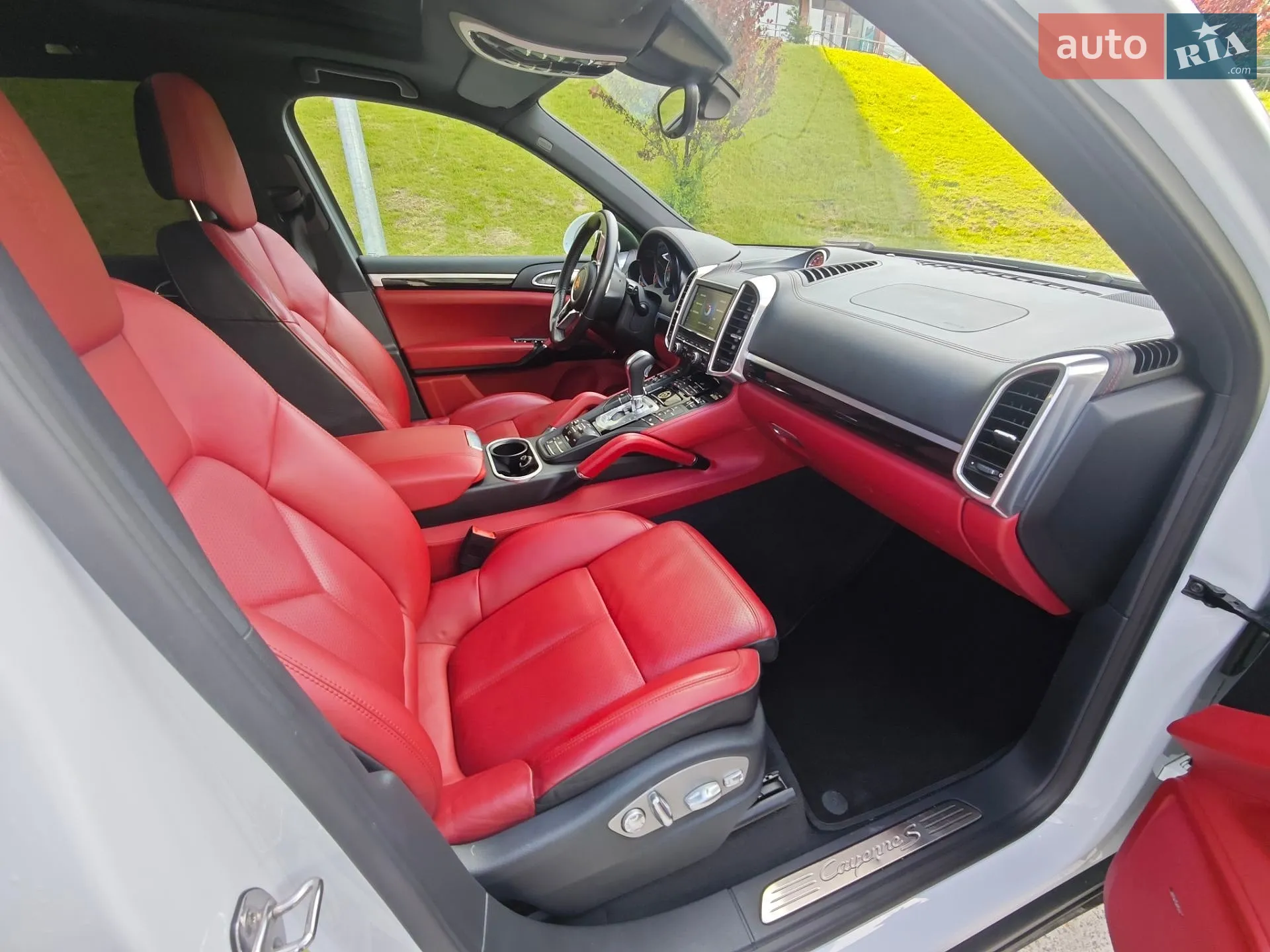 2015 Porsche Cayenne - мініатюра 19