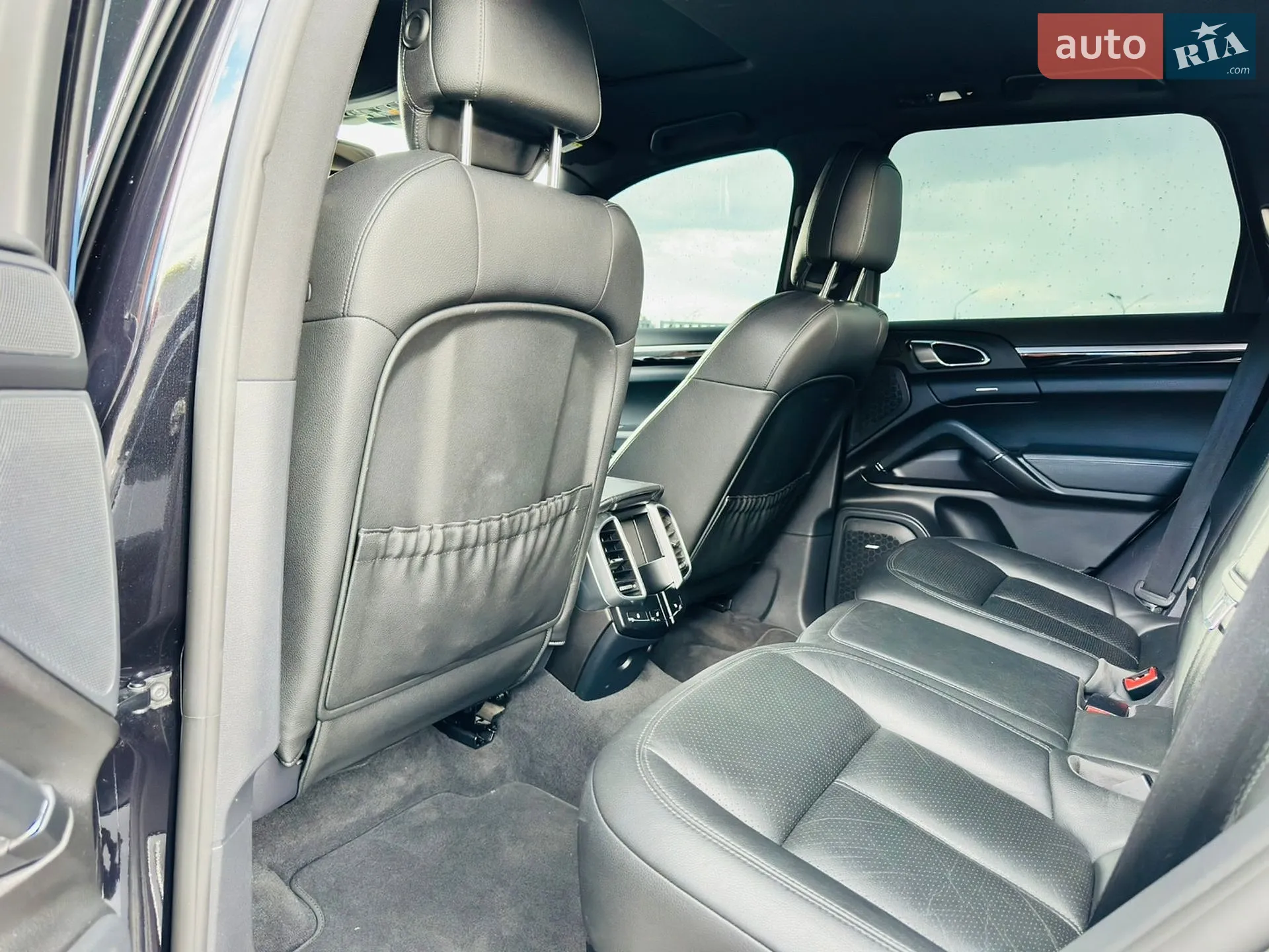 2014 Porsche Cayenne - мініатюра 39