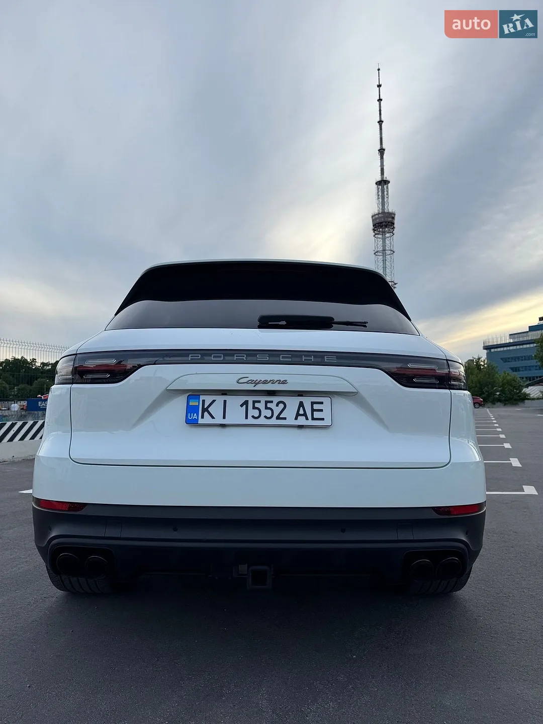 2022 Porsche Cayenne - мініатюра 9
