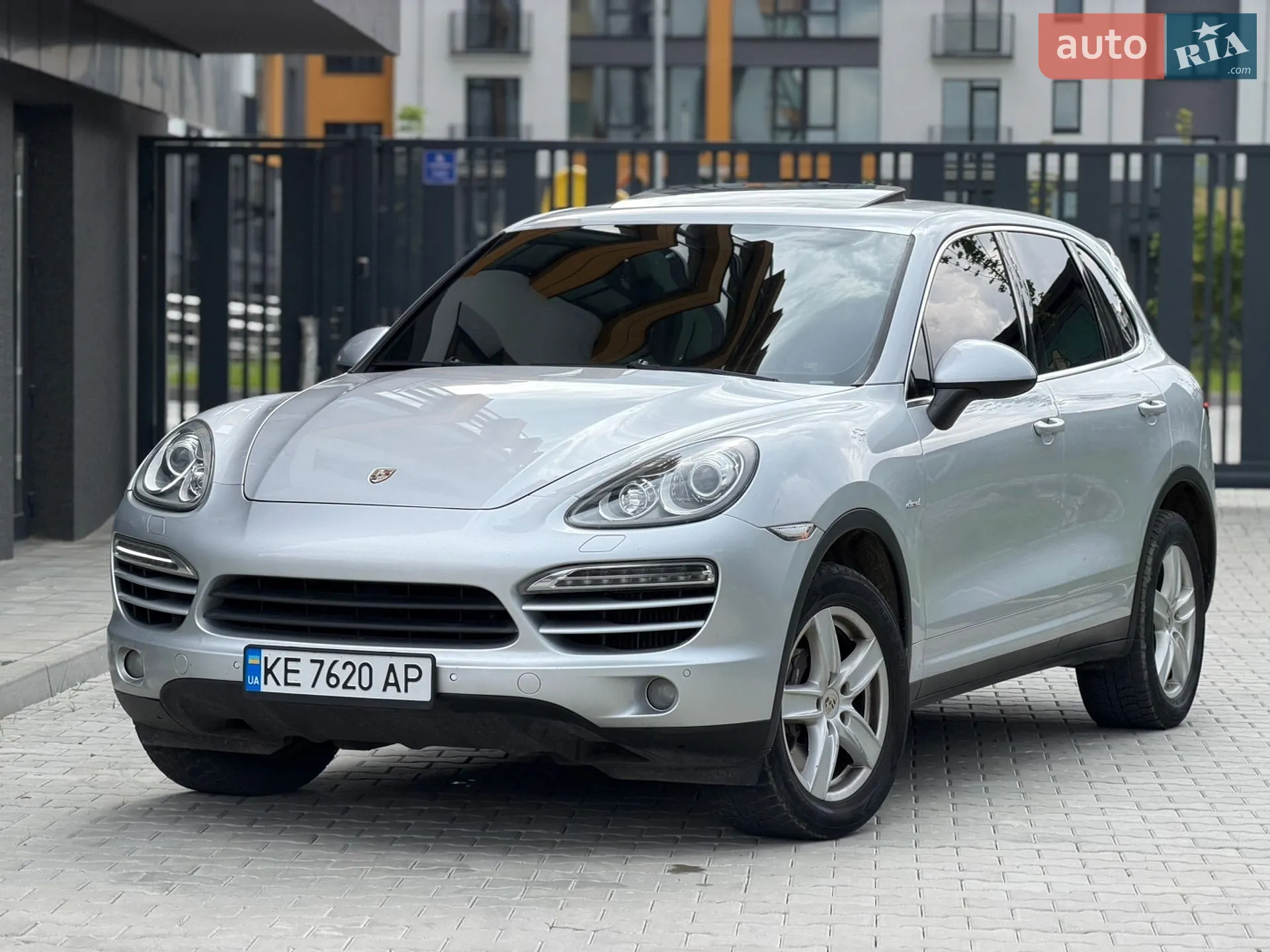2012 Porsche Cayenne - мініатюра 8