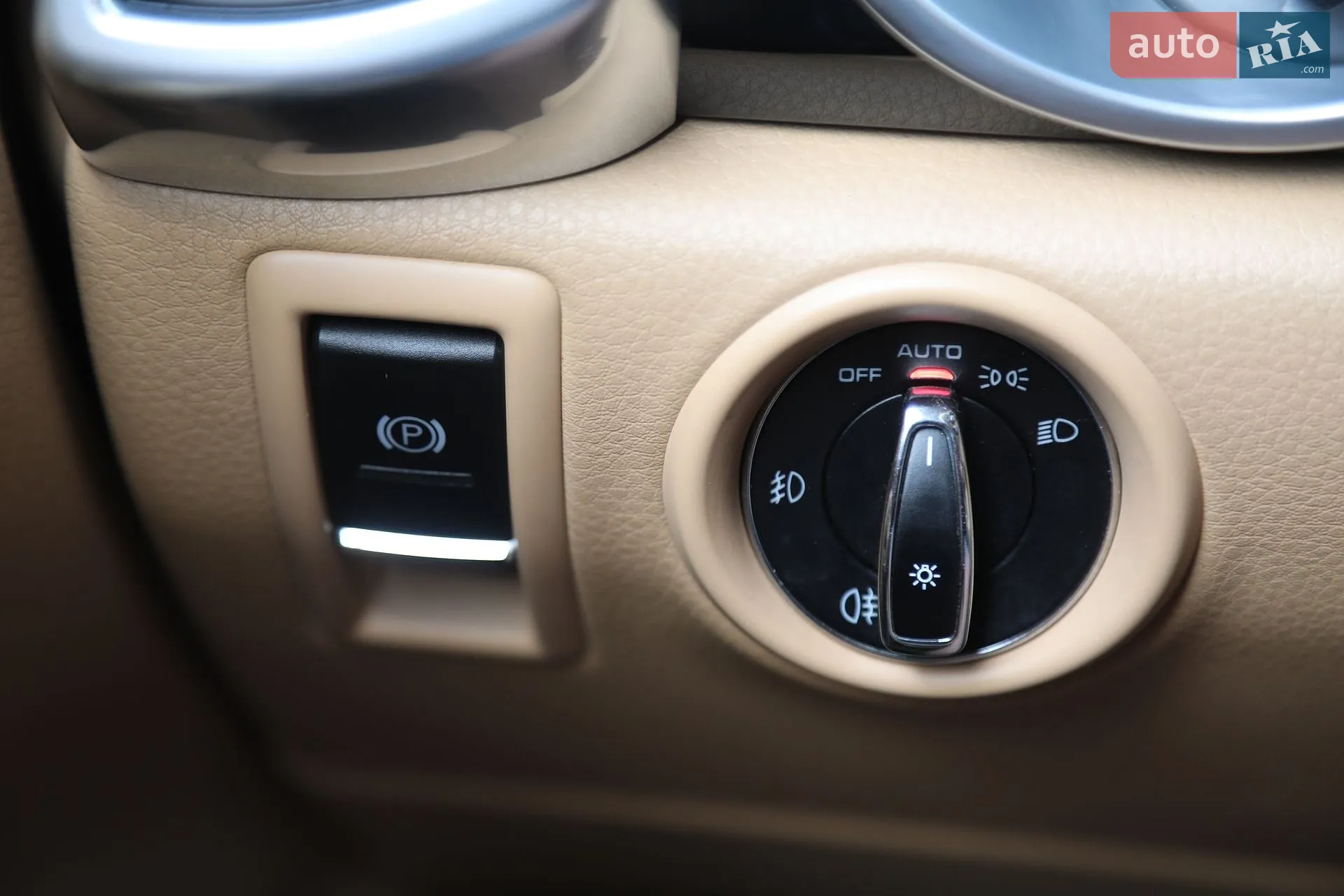 2014 Porsche Cayenne - мініатюра 28