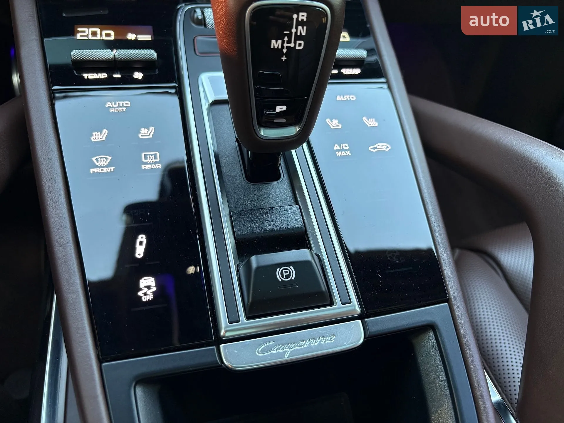 2018 Porsche Cayenne - мініатюра 40