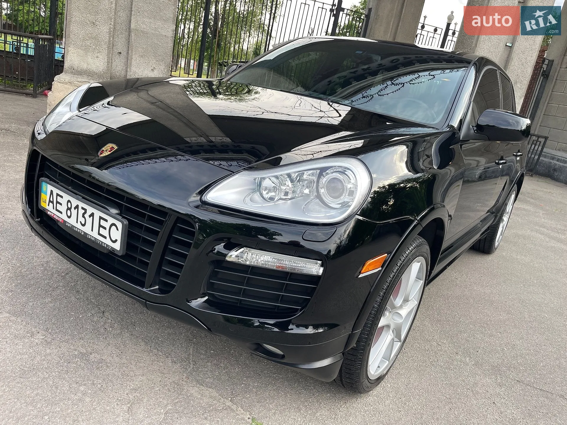 2010 Porsche Cayenne - мініатюра 5