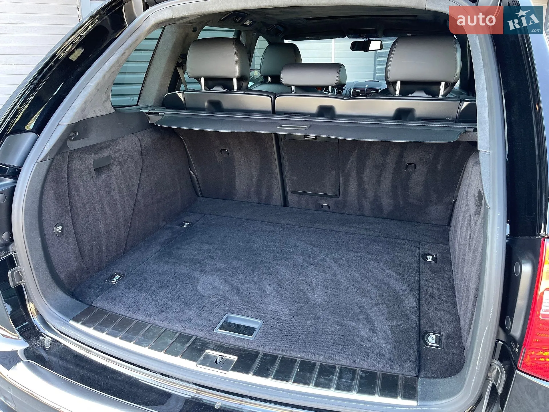 2010 Porsche Cayenne - мініатюра 47