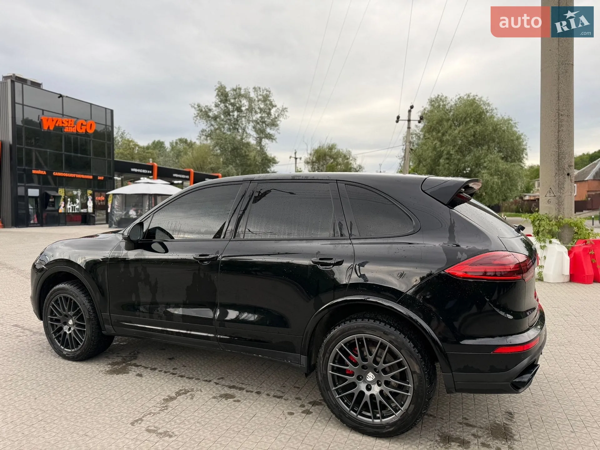 2016 Porsche Cayenne - мініатюра 14