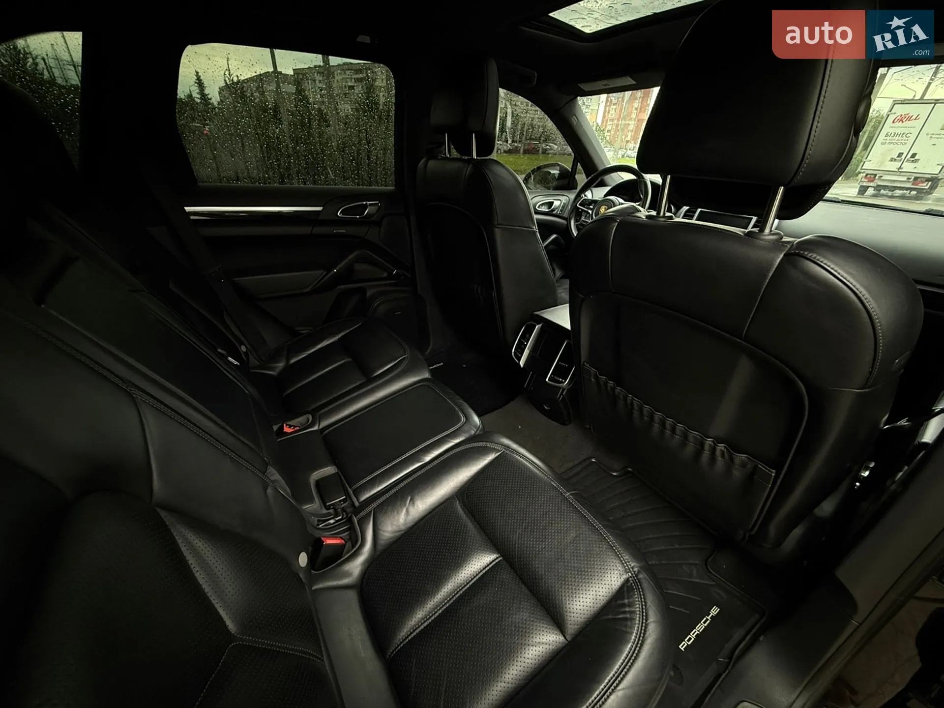 2016 Porsche Cayenne - мініатюра 21