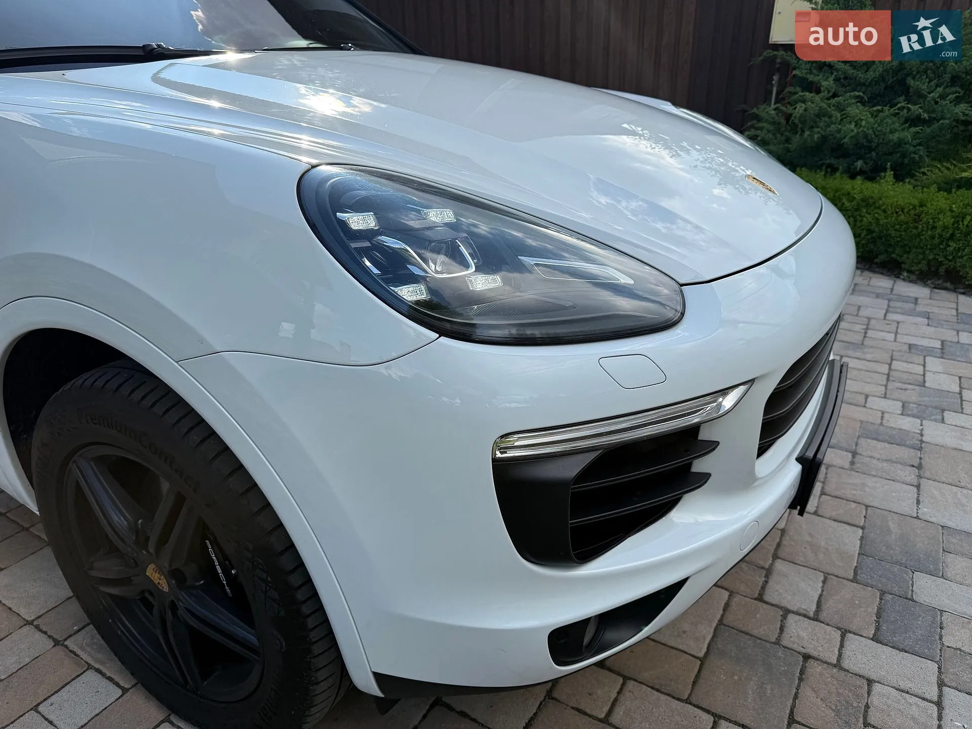 2016 Porsche Cayenne - мініатюра 23