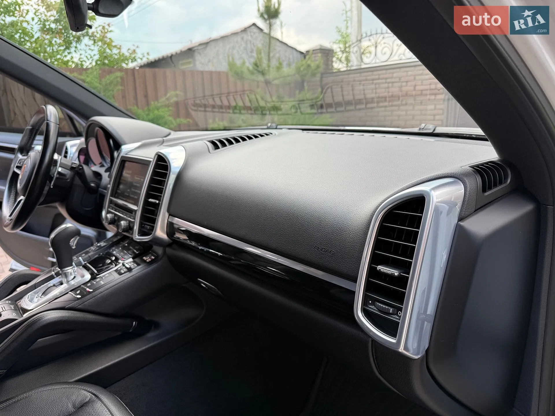 2016 Porsche Cayenne - мініатюра 45