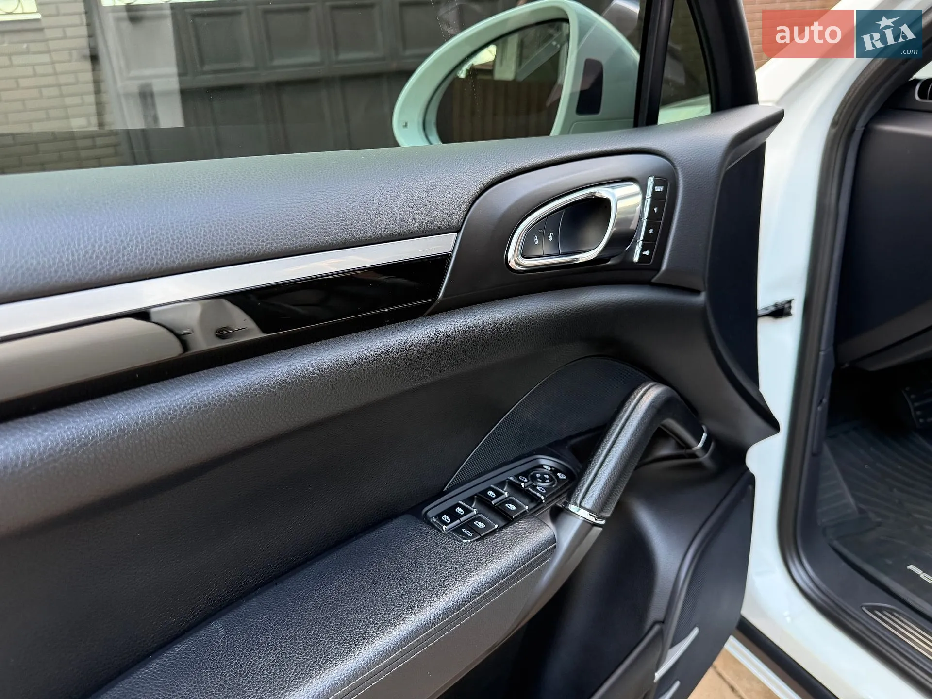 2016 Porsche Cayenne - мініатюра 56