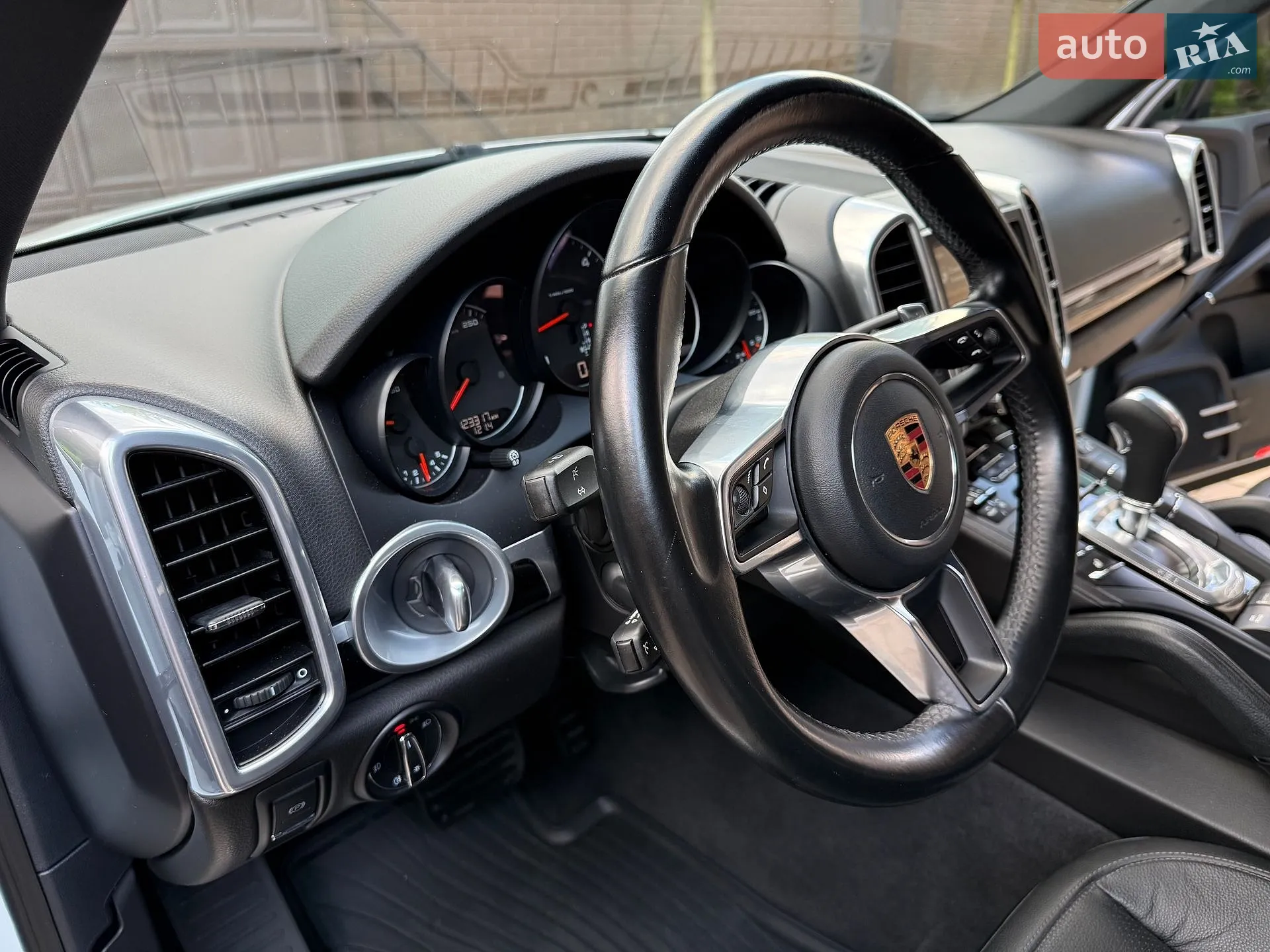 2016 Porsche Cayenne - мініатюра 59