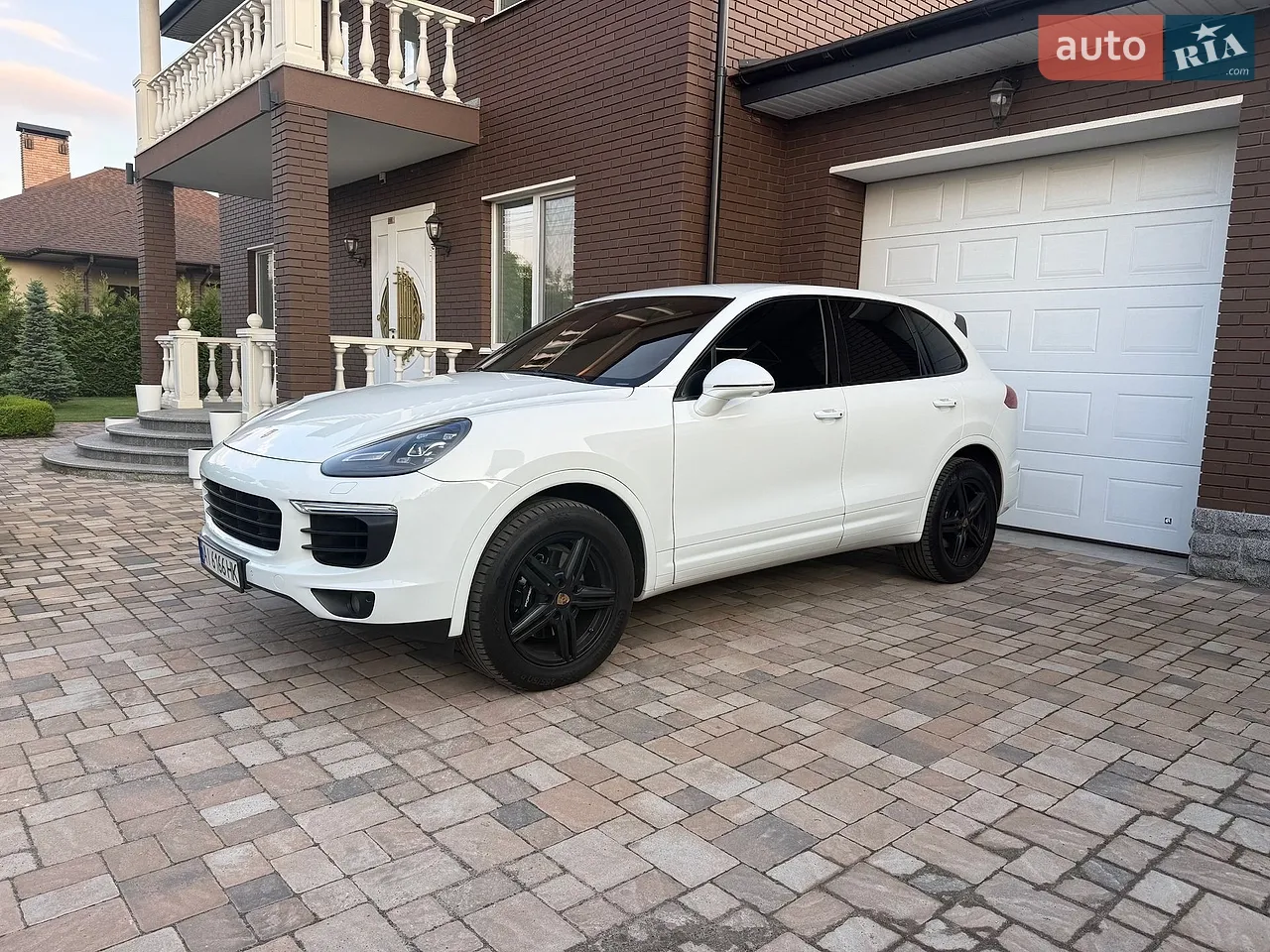 2017 Porsche Cayenne - мініатюра 25