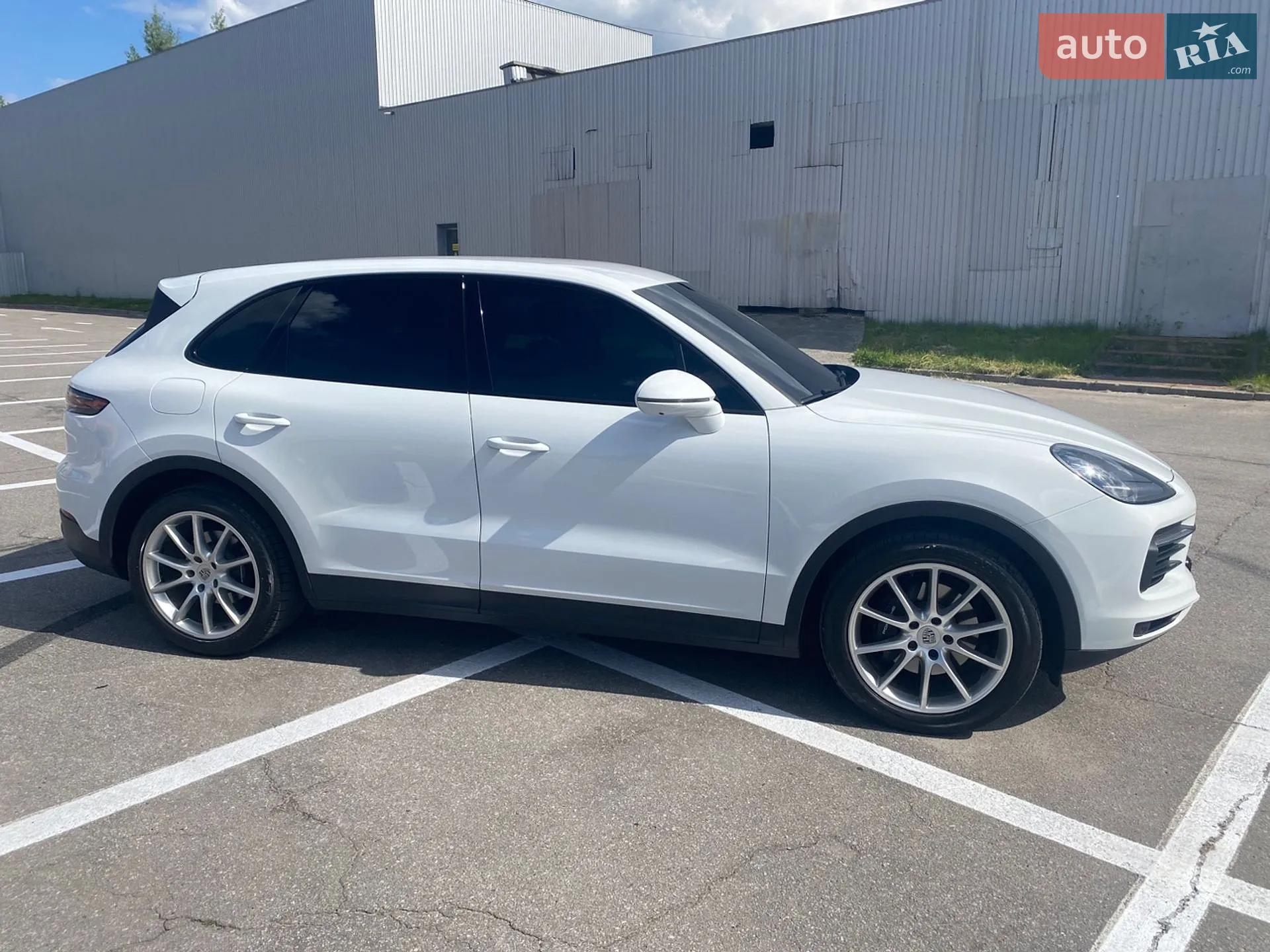 2019 Porsche Cayenne - мініатюра 6